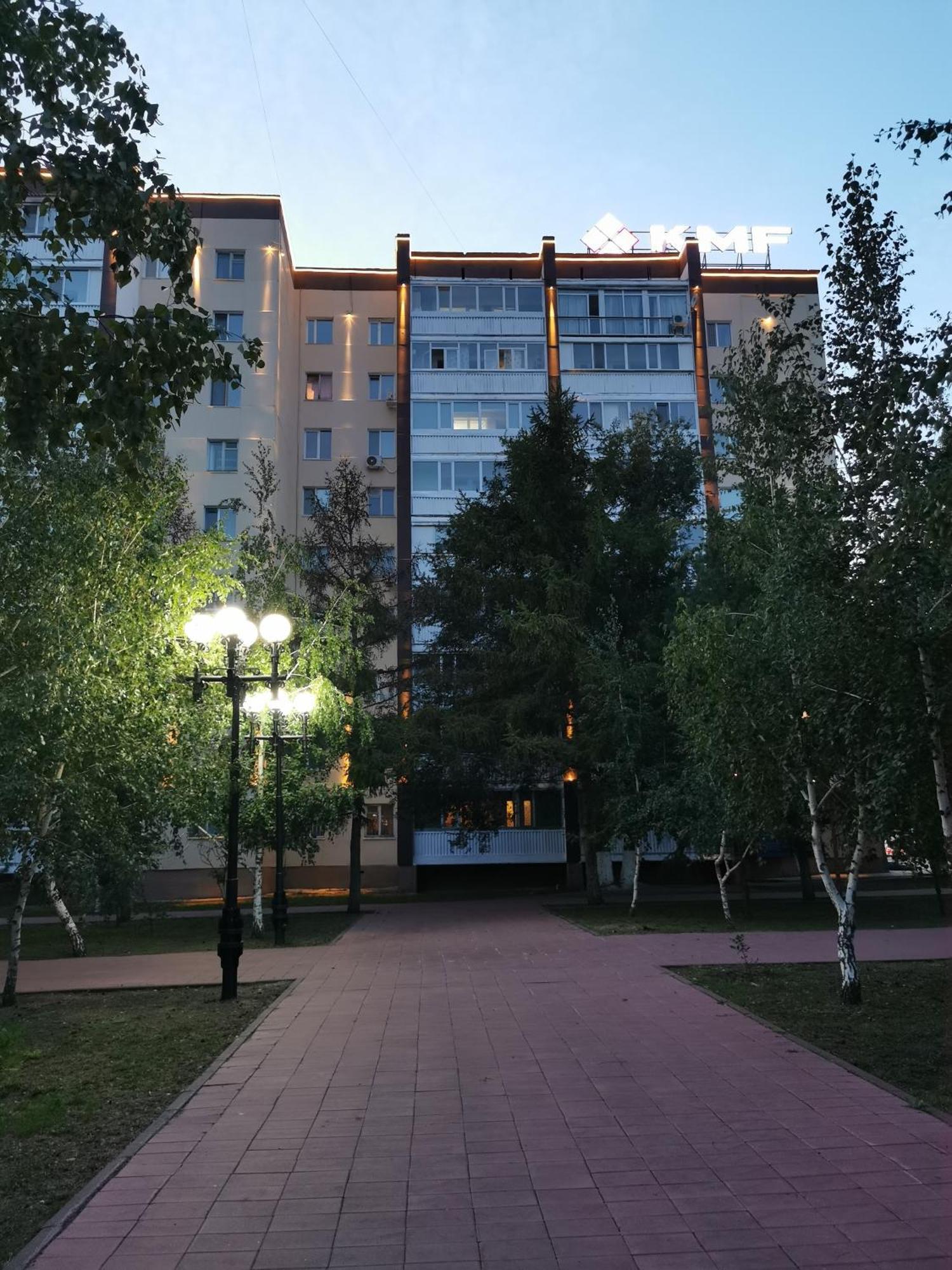 1 комнатная квартира в самом центре Костанай Экстерьер фото